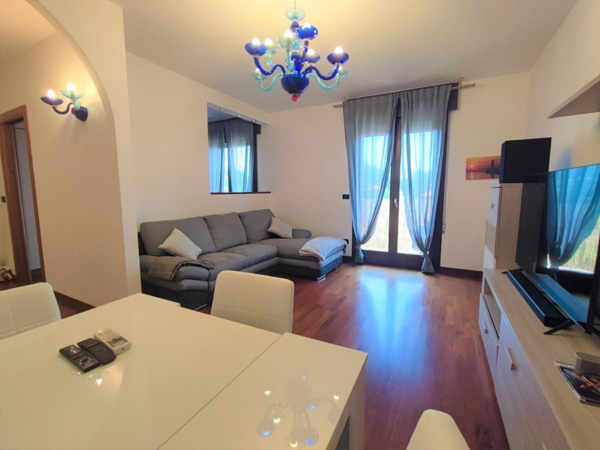 Fido With Lagoon View Appartement